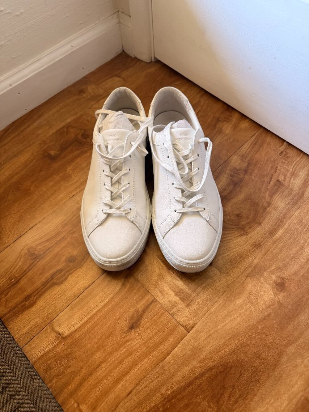 KOIO Capri Leather Sneaker in Triple White size 11 M/EU 44